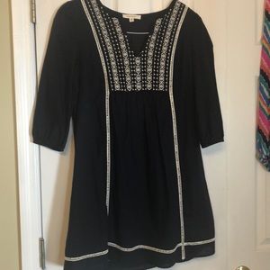 Navy dress with off white detail